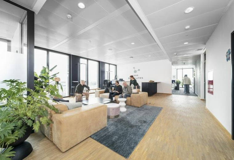 1000 Satellites, 25 Glücksteinallee, Mannheim, Germany