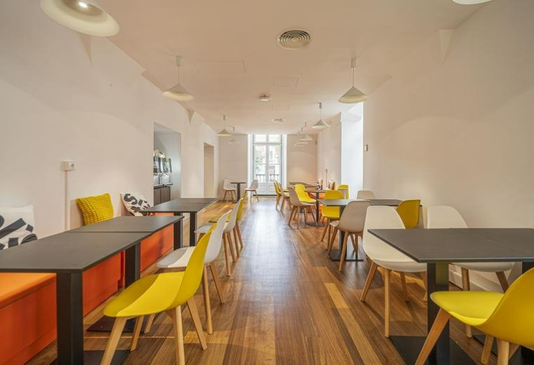 74 Praça Dom Pedro IV, Rossio, Baixa, Lisbon