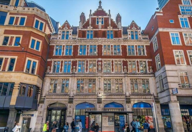 Serviced offices to let in London