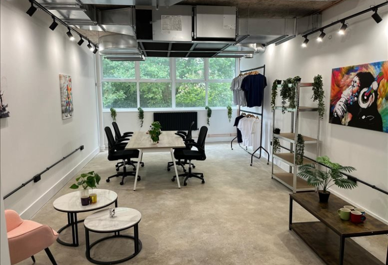 Exterior image of 4-10 North Road