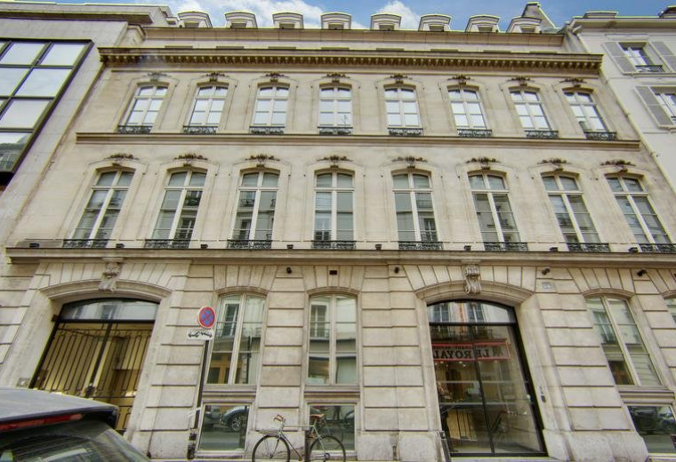 24 rue Cambaceres, Paris