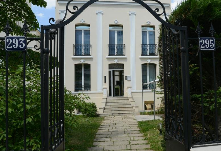 293-295 boulevard Saint Denis, Courbevoie