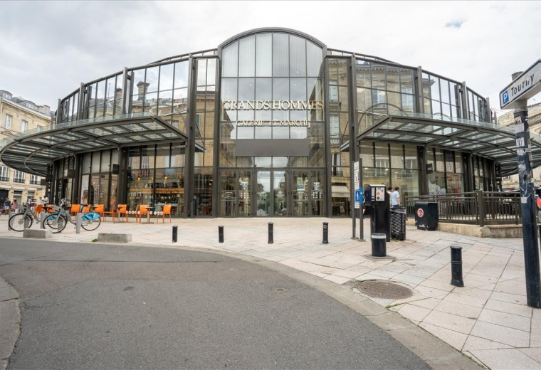 Centre Les Grands Hommes, Place des Grands Hommes, Bordeaux, Gironde