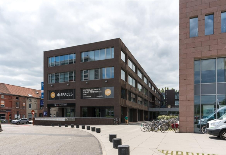 Zuiderpoort Business Centre, Gaston Crommenlaan 8, Ghent