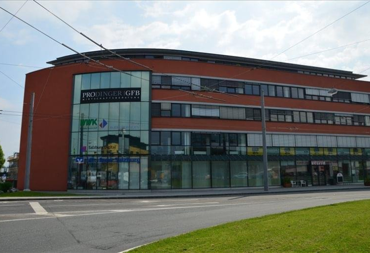 Karolingerstrasse 1, Salzburg