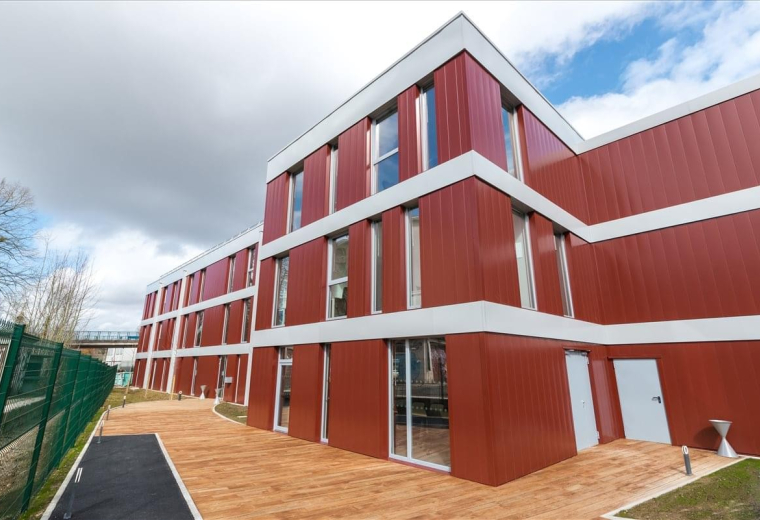 Stop & Work, Brunoy, Stop & Work Brunoy, 22 Place de la Gare, 91800 Brunoy, France, Paris