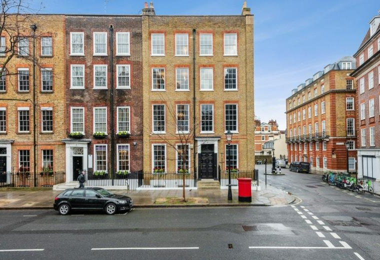 Serviced offices to let in London