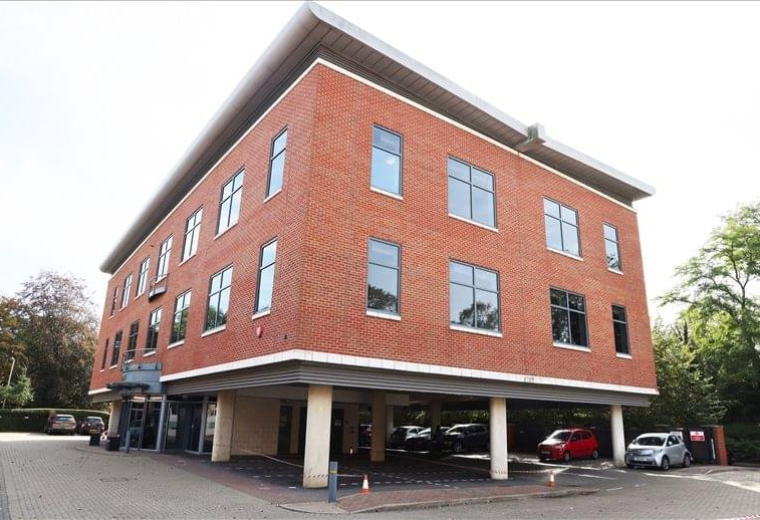 1 Waterside, Station Road, Harpenden, Hertfordshire