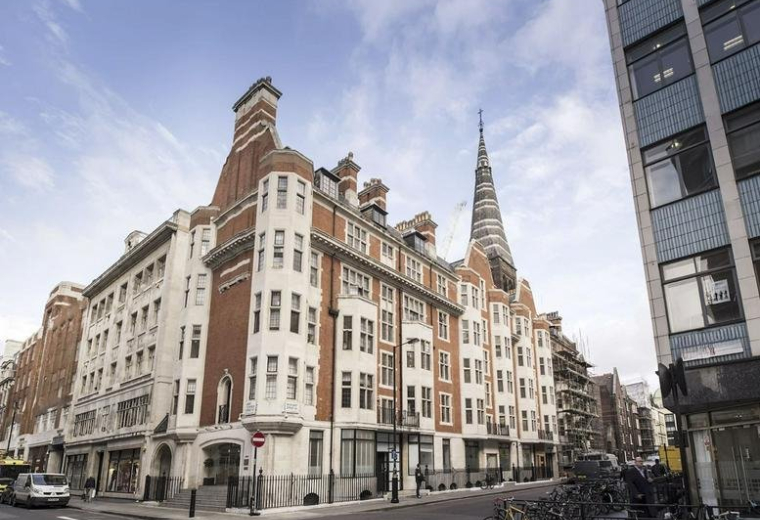 10 Margaret Street, Central London, W1W, UK