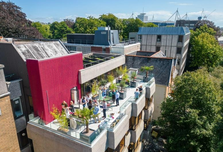 12 Cathedral Road, Cardiff