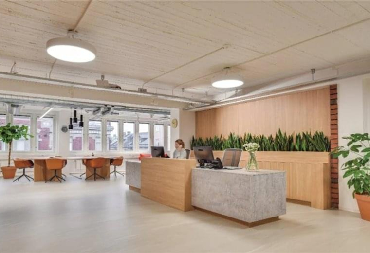 12 Hammersmith Grove, Central London, W6, UK