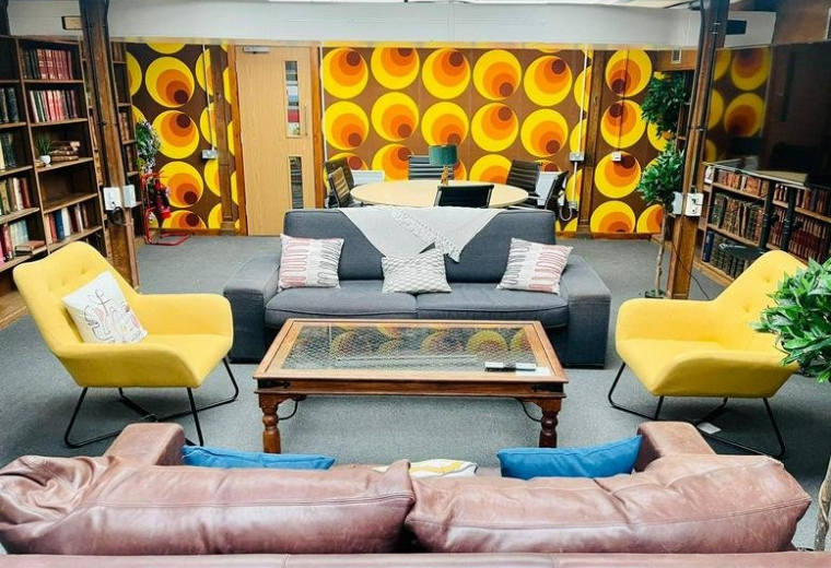 157 London Road, Mitcham