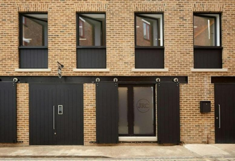 21-23, Grafton Mews serviced office centres