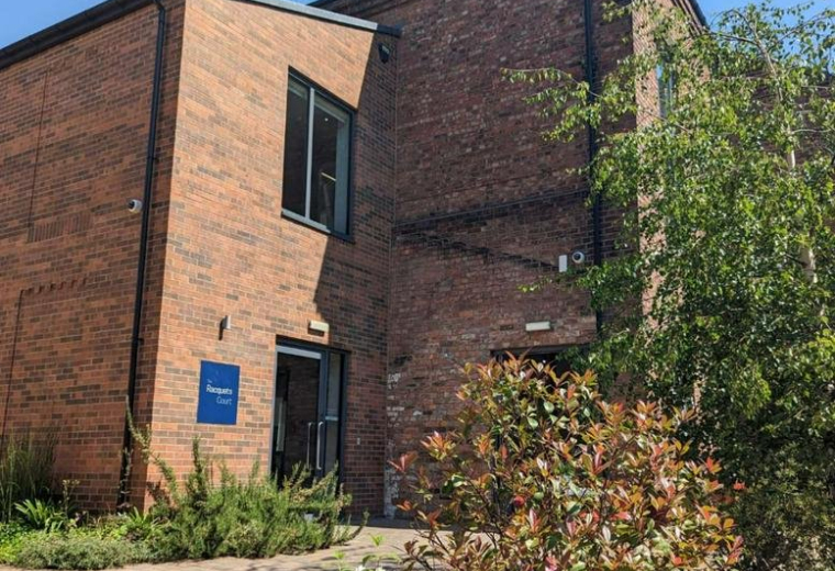 Serviced office to lease in Newcastle