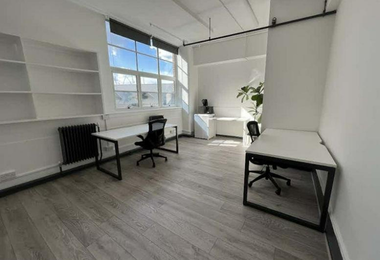 40, Bowling Green Lane