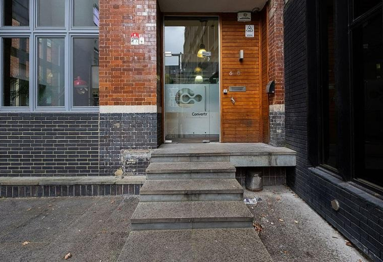 6-8 Knights Court, Central London, EC1M