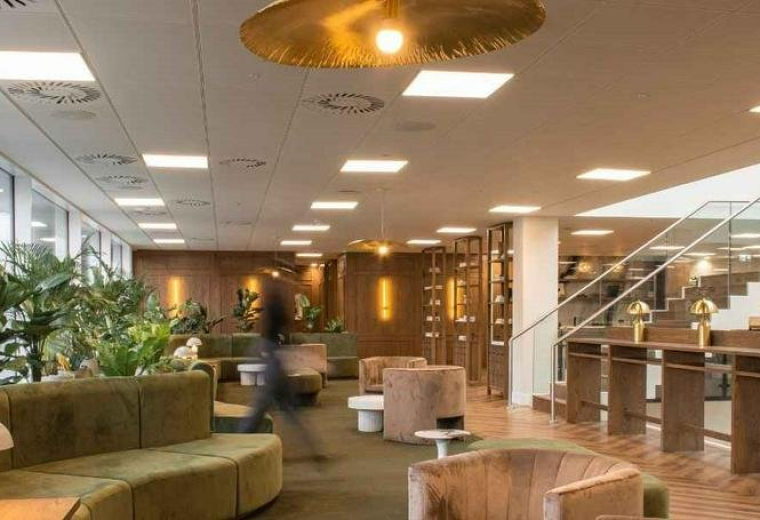 68 King William Street, Central London, EC4N, UK