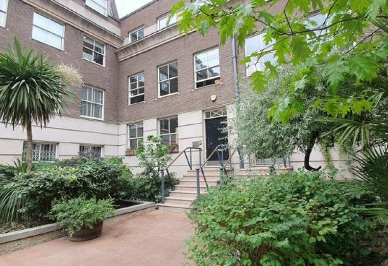 8 Coldbath Square, London