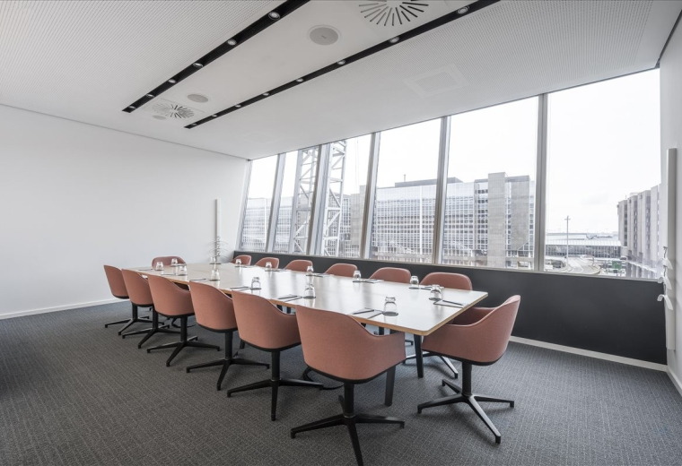 Am Flughafen 12, 5th Floor, Frankfurt Airport