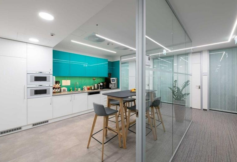 Bank Center, Szabadság tér 7, Budapest