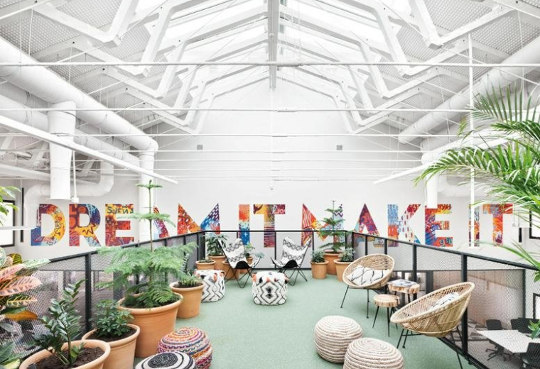 Executive offices in central Madrid