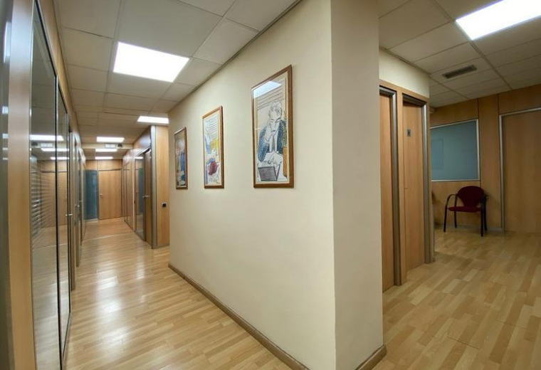 Carrer De La Marina, 148-150 Entresuelo 3ª, Barcelona