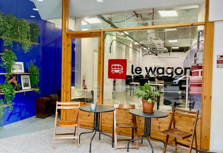 Exterior view of Carrer del Bruc, 149