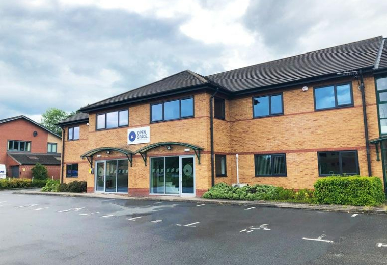 Chequers Close, Engima Park, Malvern, Worcestershire