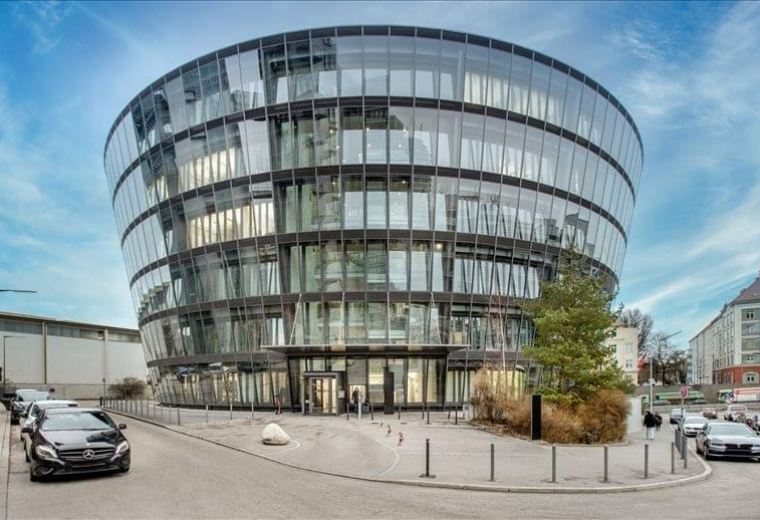 Dingolfinger Strasse 15