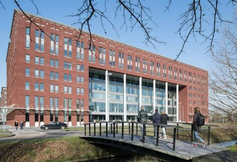 Exterior image of Domus Medica, Mercatorlaan 1200