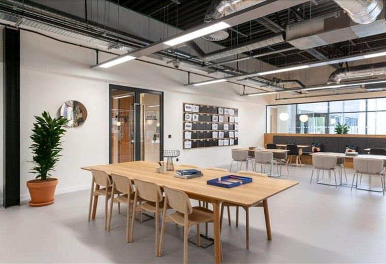 Ealing Aurora, 71-75 Uxbridge Road