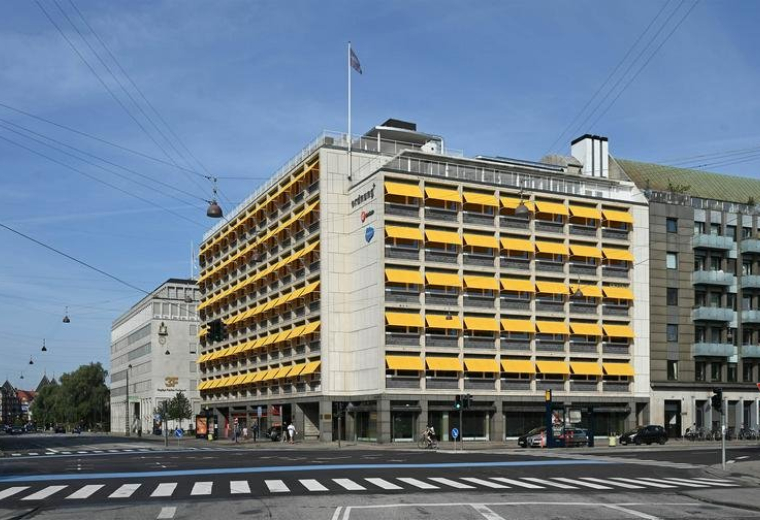 Offices at Kampmannsgade 2, Shellhuset
