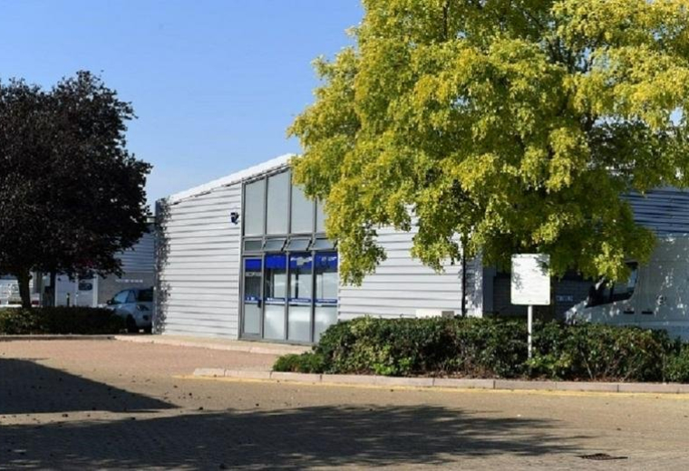 Loughton serviced office