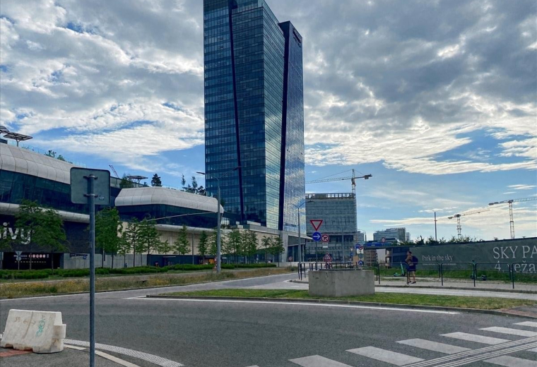 Mlynské Nivy 18890/5, Nivy Tower, Ružinov, Bratislava