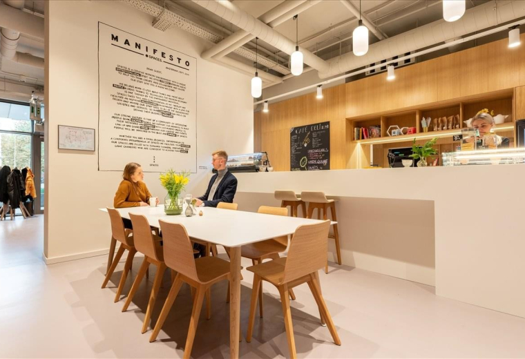 Népfürdo Utca, Budapest