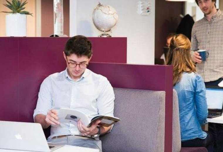 Executive office centres in central Nantes