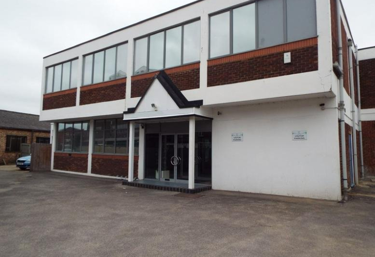 Office spaces in central Ashford