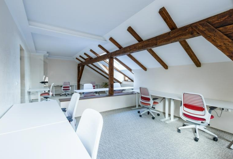 Maccollab, 22a Strada Horia, Centrul Nou, Brasov