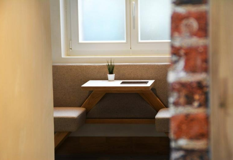 33 Rue Truffaut, Paris