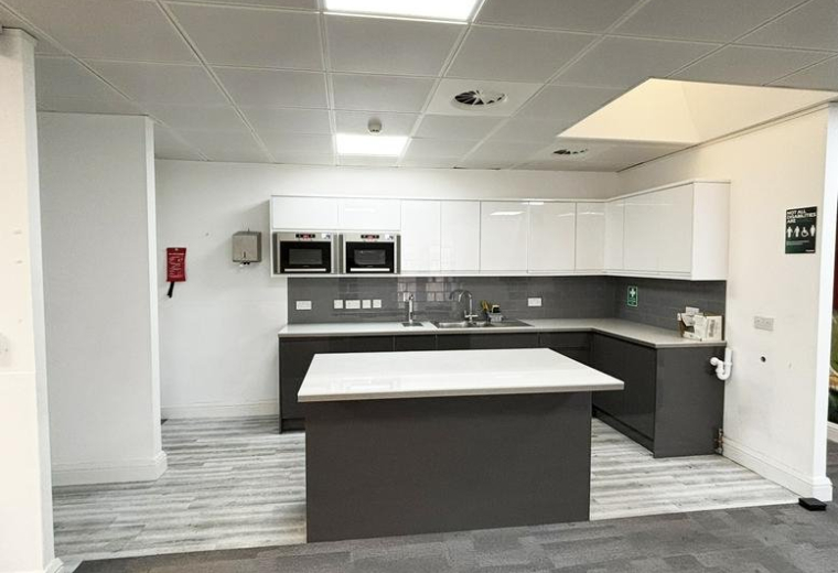 Interior of 39-43, Station Road