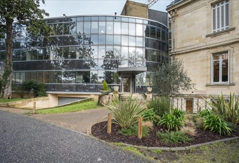 Bordeaux office space