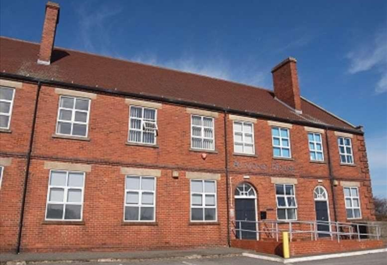 Executive office centres in central Deal