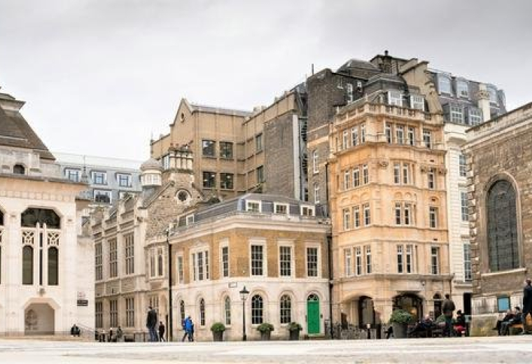 Exterior view of Blackwell House, Guildhall Yard