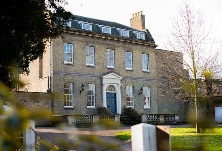 20 High Street, Castle Hill House executive offices