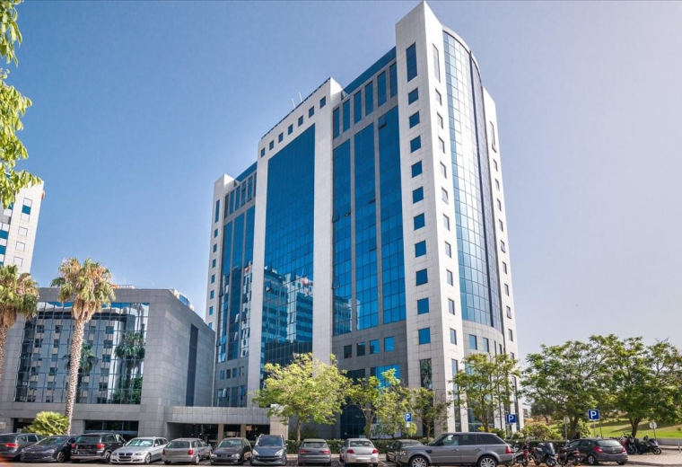Centro Empresarial Torres de Lisboa, Rua Tomas de Fonseca, Torre G-1, Lisbon