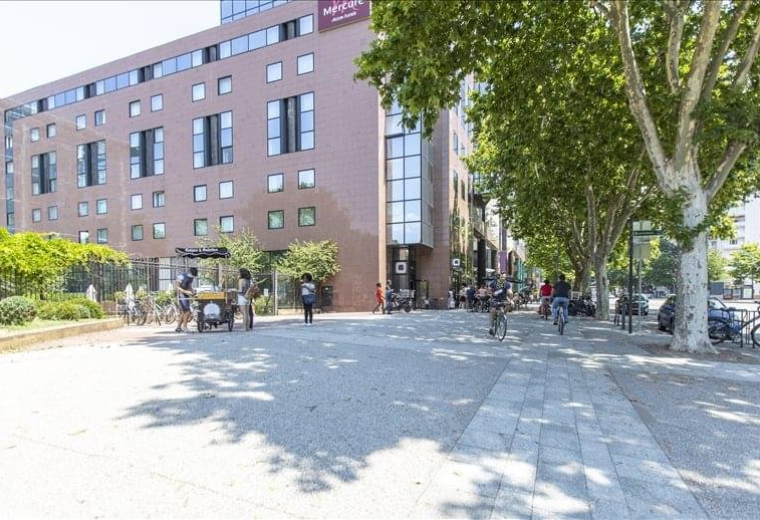 8 Esplanade Compans Caffarelli, Immeuble Atria office suites