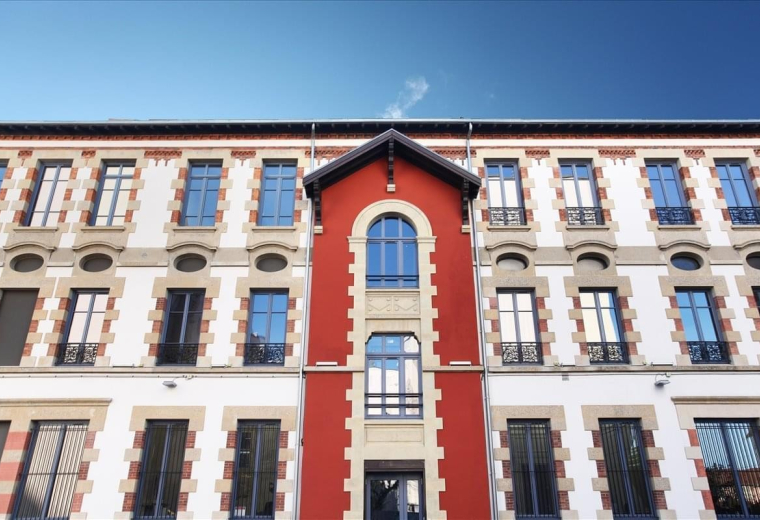 Grenoble City, 155-157 cours Berriat, Province Nord, Grenoble, Rhone Alpes, France