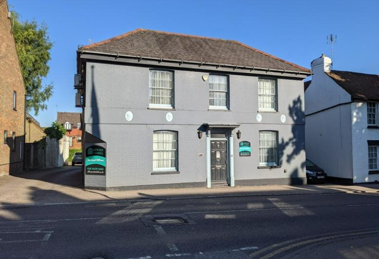 Exterior image of 15-17 High Street, Kiln House