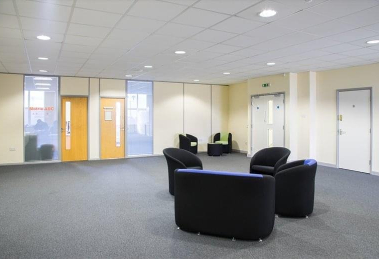 Exterior image of Knowles Lane