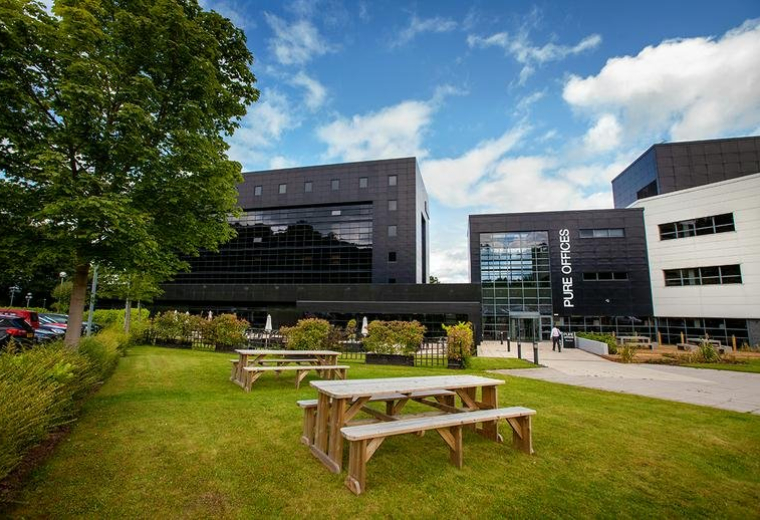 Lake View Drive, Sherwood Park, Nottingham, Nottinghamshire